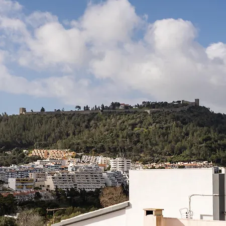 Сasa de vacaciones Sea View With Terrace And Bbq Sesimbra