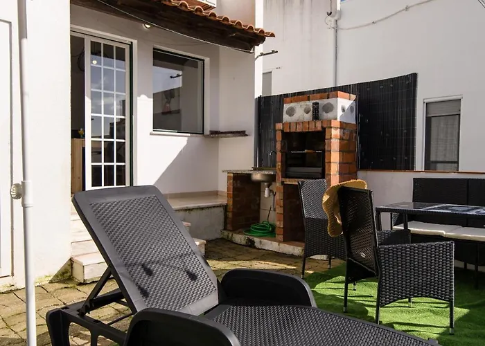 Hébergement de vacances Sea View With Terrace And Bbq